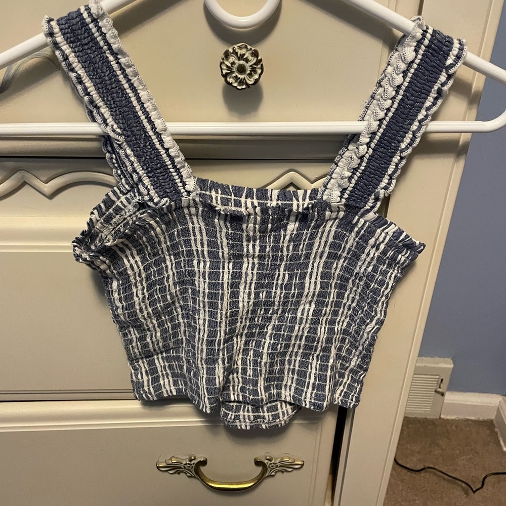 Hollister Tank Top - Picture 2 of 3